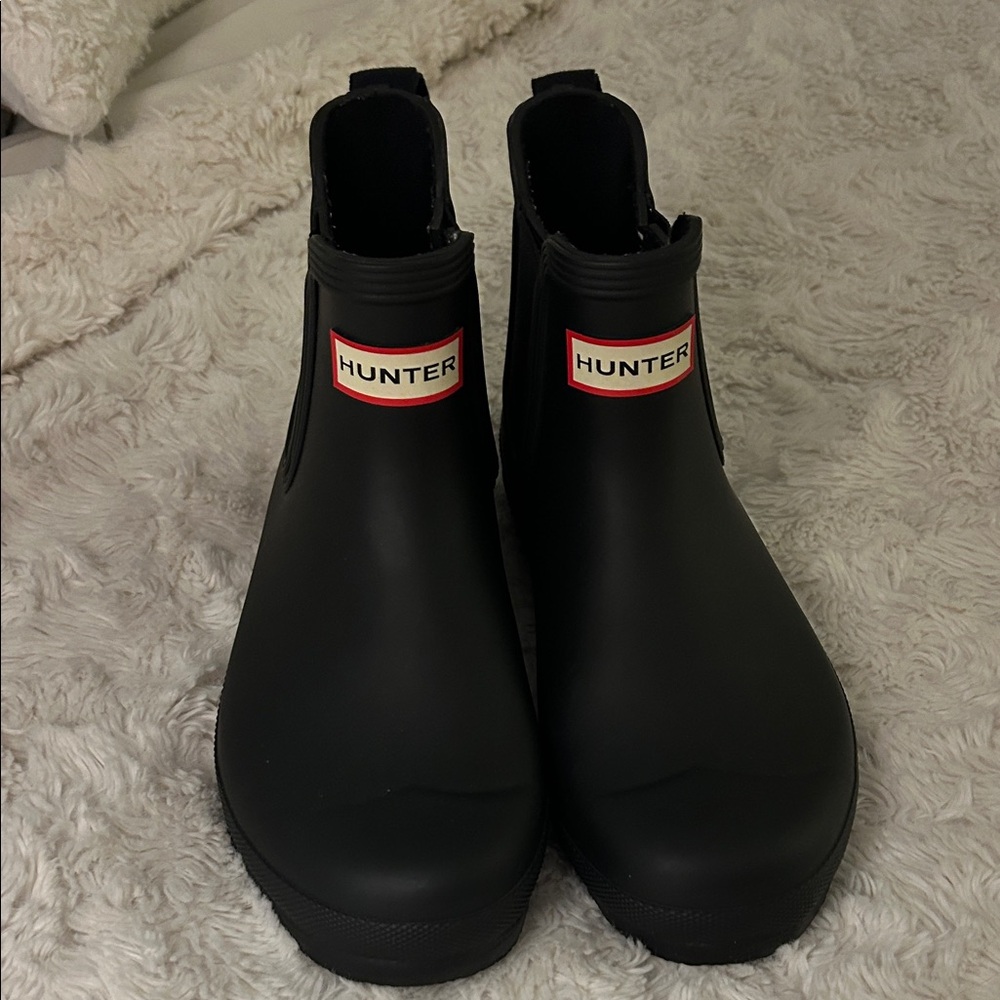 Hunter Classic Black Chelsea Boots